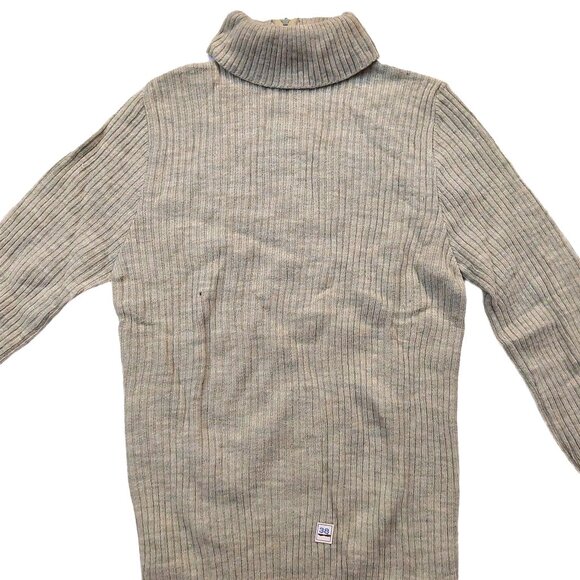 Vintage 1940s-1950s Olive/Pea Green Ribbed Long Sleeve Turtleneck Sweater - Picture 3 of 8